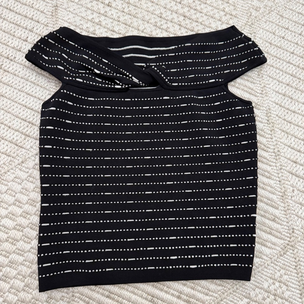 Y2K Bebe Off The Shoulder Twist Front Striped Knit Top Black‎ White Small C17
